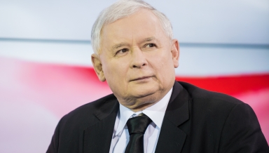 Jaroslaw kaczynski pis emerging europe