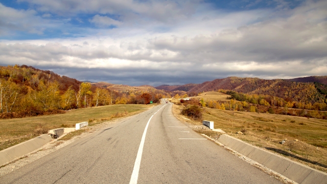 roads romania