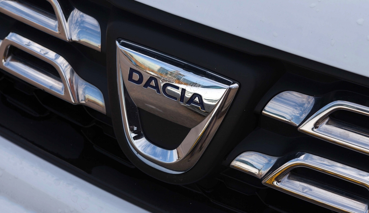 dacia brand