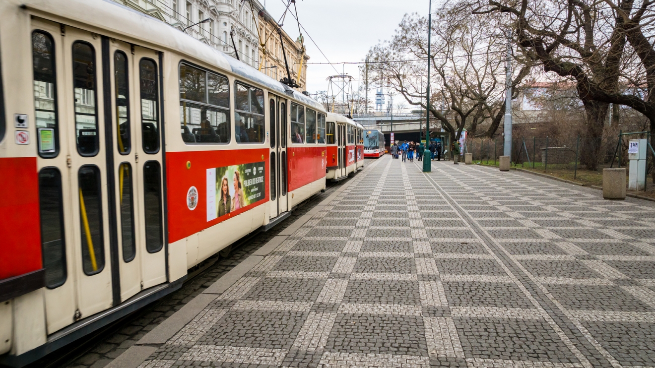 prague tram