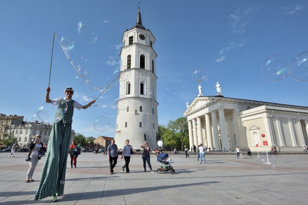 Small firms in Lithuania get microfinance boost