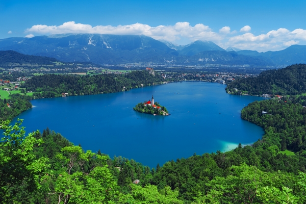 Slovenia boasts fastest-growing nation brand in emerging Europe