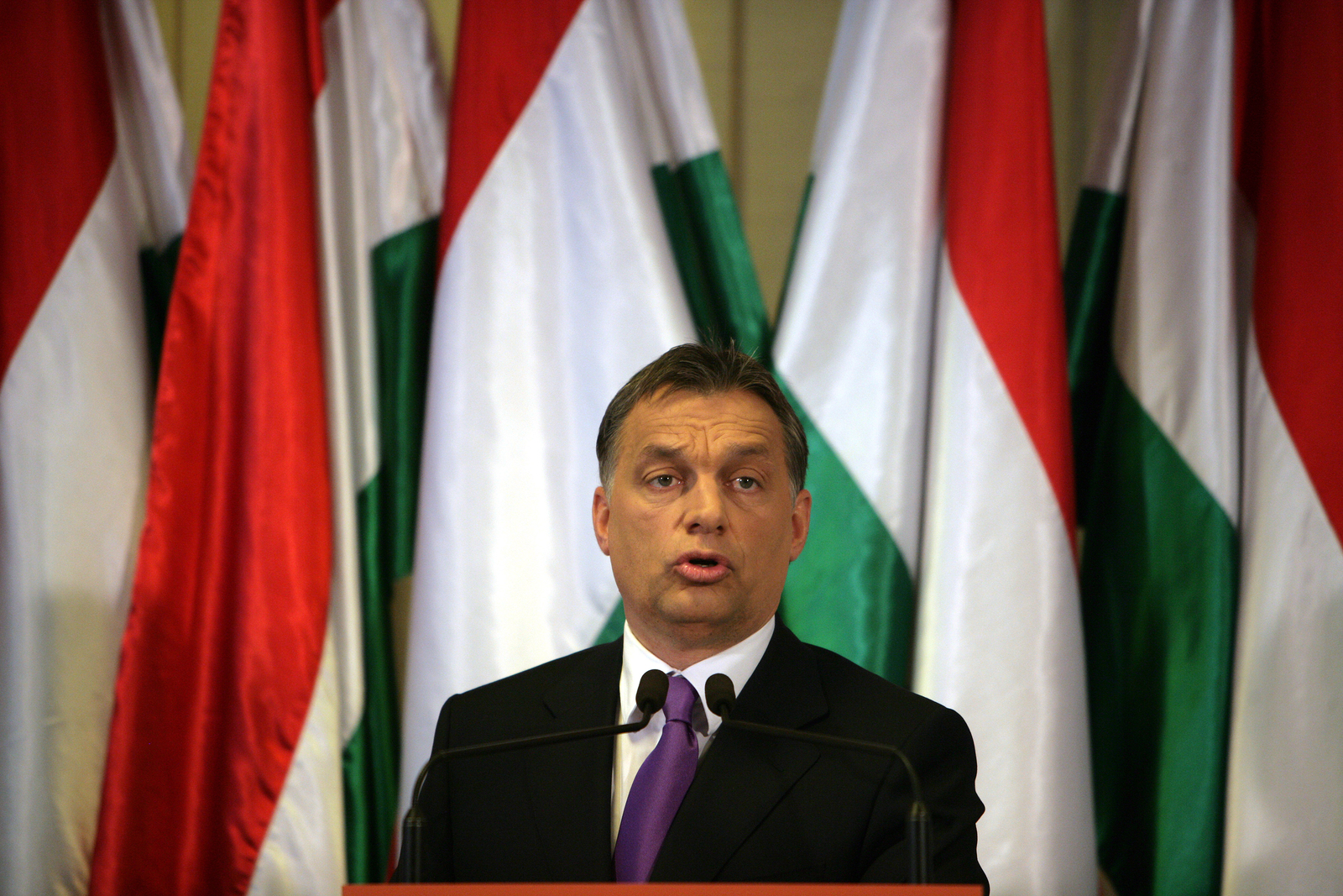Viktor Orbán calls for antimigrant vote across Europe Emerging Europe