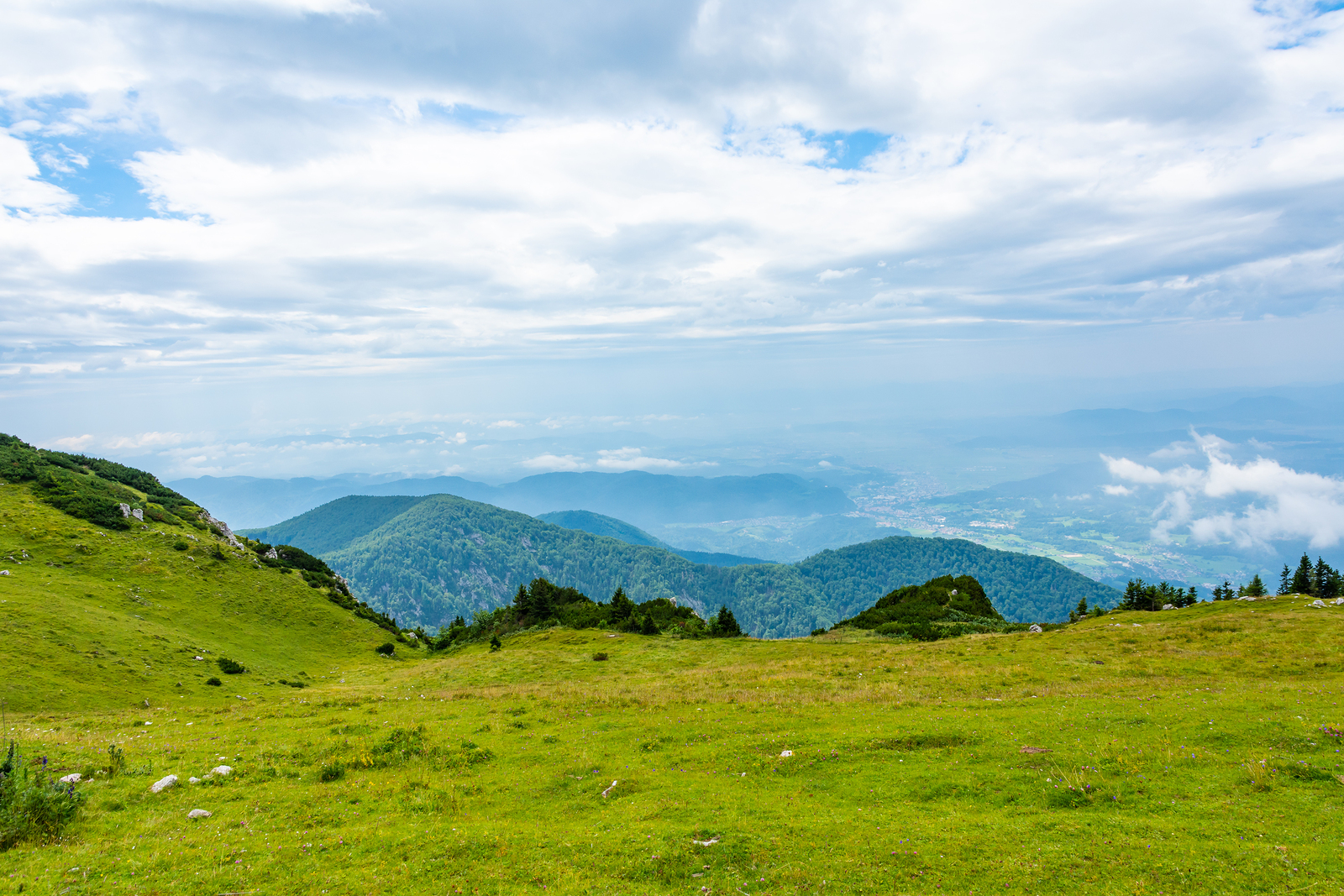 bigstock-Slovenia-Mountains-Near-The-Ka-277981450 - Emerging Europe