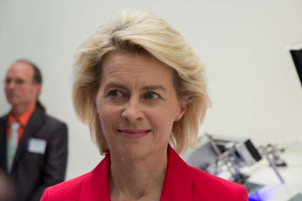 Ursula von der Leyen unveils new European Commission