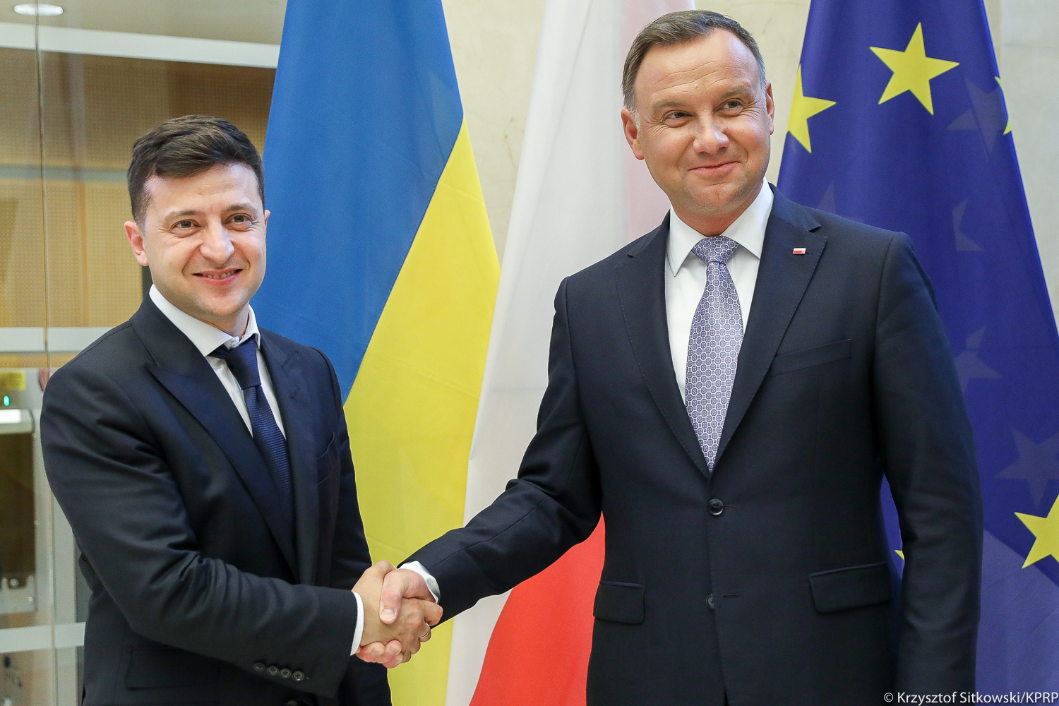 US to provide Poland, Ukraine with LNG as Zelensky slams Nord Stream 2