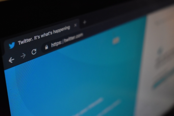 Twitter deals a blow to Serbian president’s online information campaign