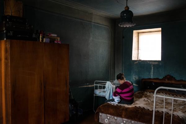 4PLUS, the photography collective providing a snapshot of life for Armenian women