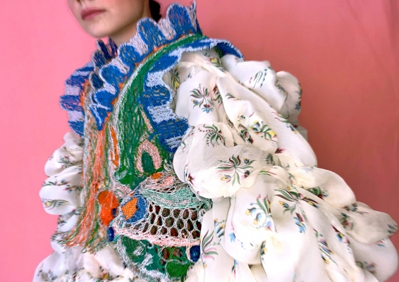 The young Romanian designer creating breathtaking garments out of discarded wires