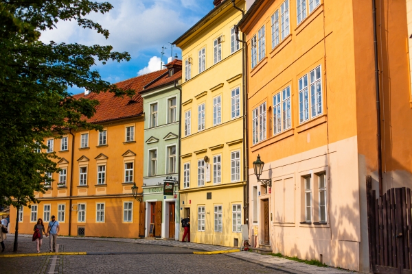 Czech mid-term rental start-up Flatio merges with Portugal-based NomadX