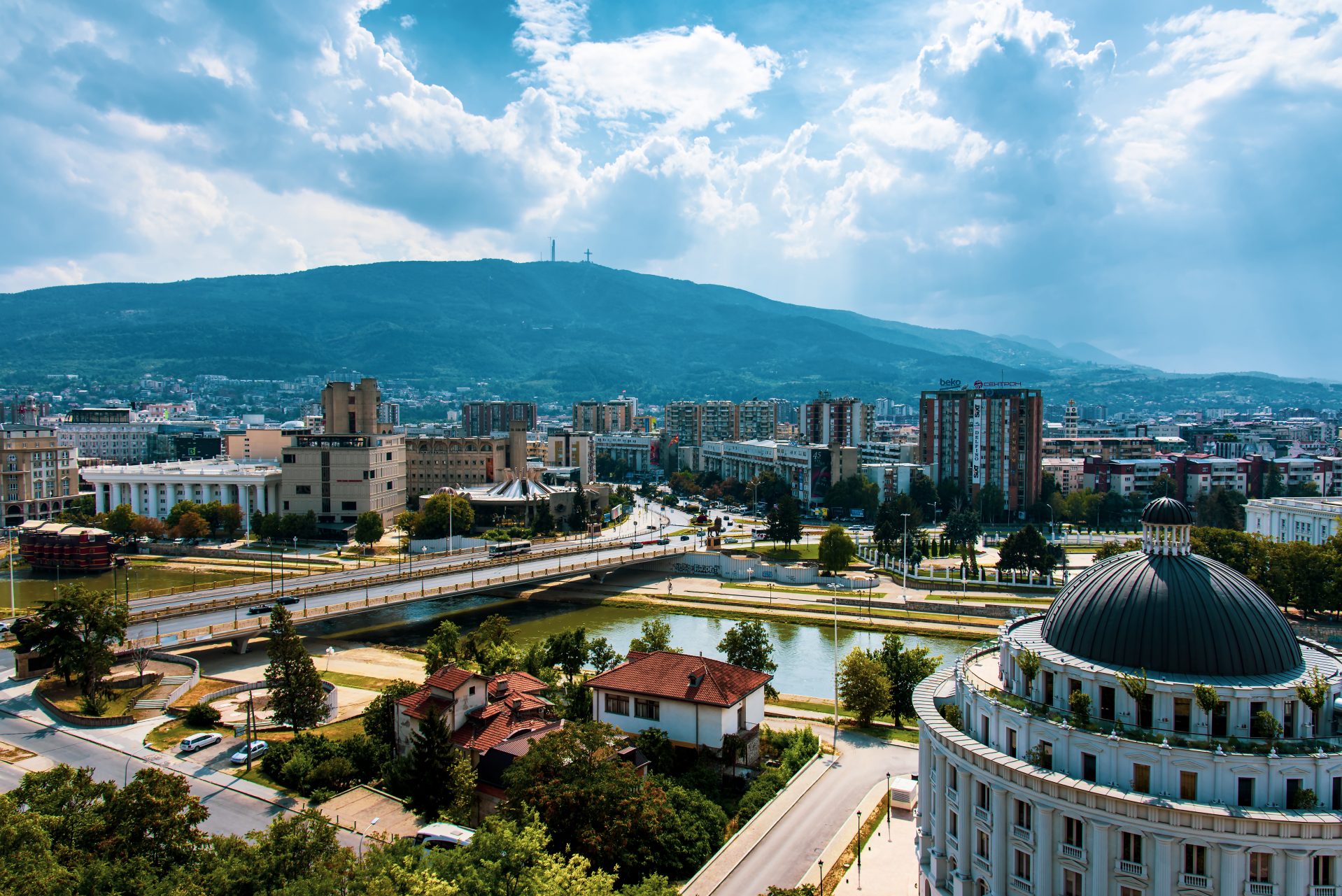 Can you move to macedonia?