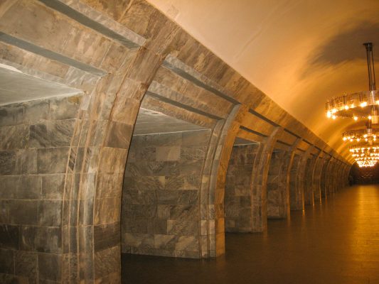 Marble and chandeliers: strong Soviet vibes at Olimpiiska station in Kyiv