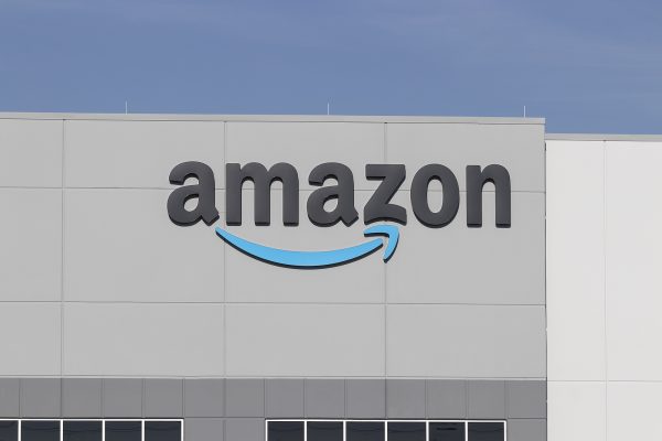 Amazon launches Polish retail site