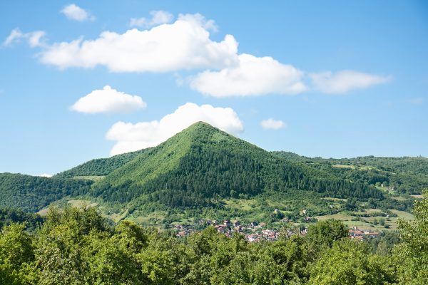 Are there ancient pyramids in Bosnia? Probably not