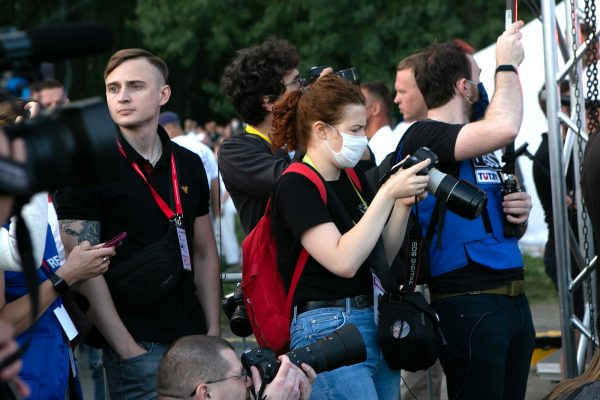 Belarus shuts down largest independent news portal, arrests staff