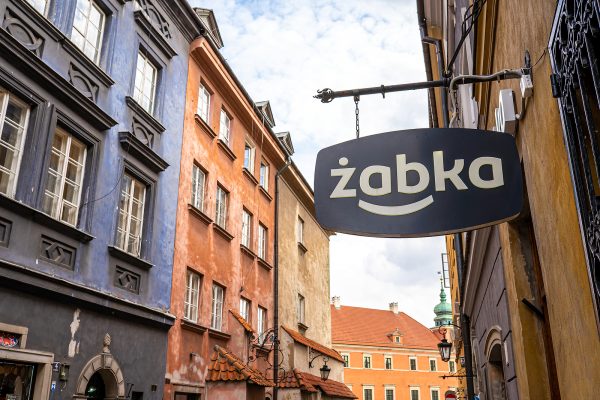 Żabka becomes first CEE food retailer to have decarbonisation targets approved by SBTi