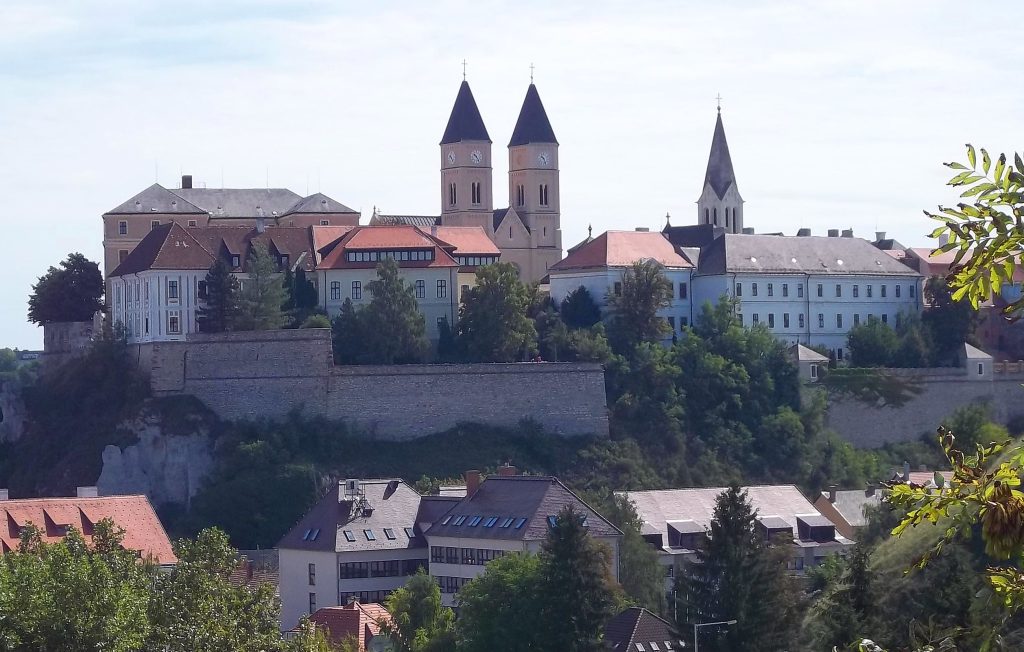 Ungaria Veszprém adoptă o abordare regională ca Capitală Europeană a Culturii