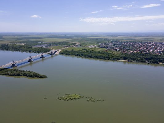 Left out of Schengen, Bulgaria and Romania seek to expand cooperation across the Danube