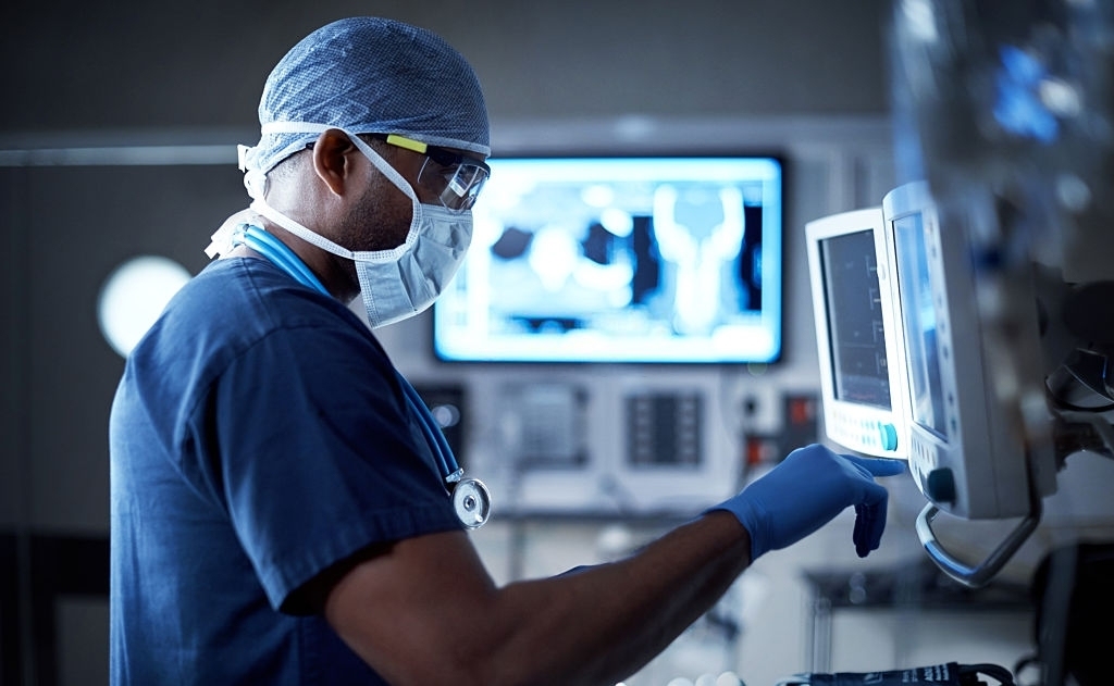 bigstock-Health-Concept–Doctor-Hospi-356984300