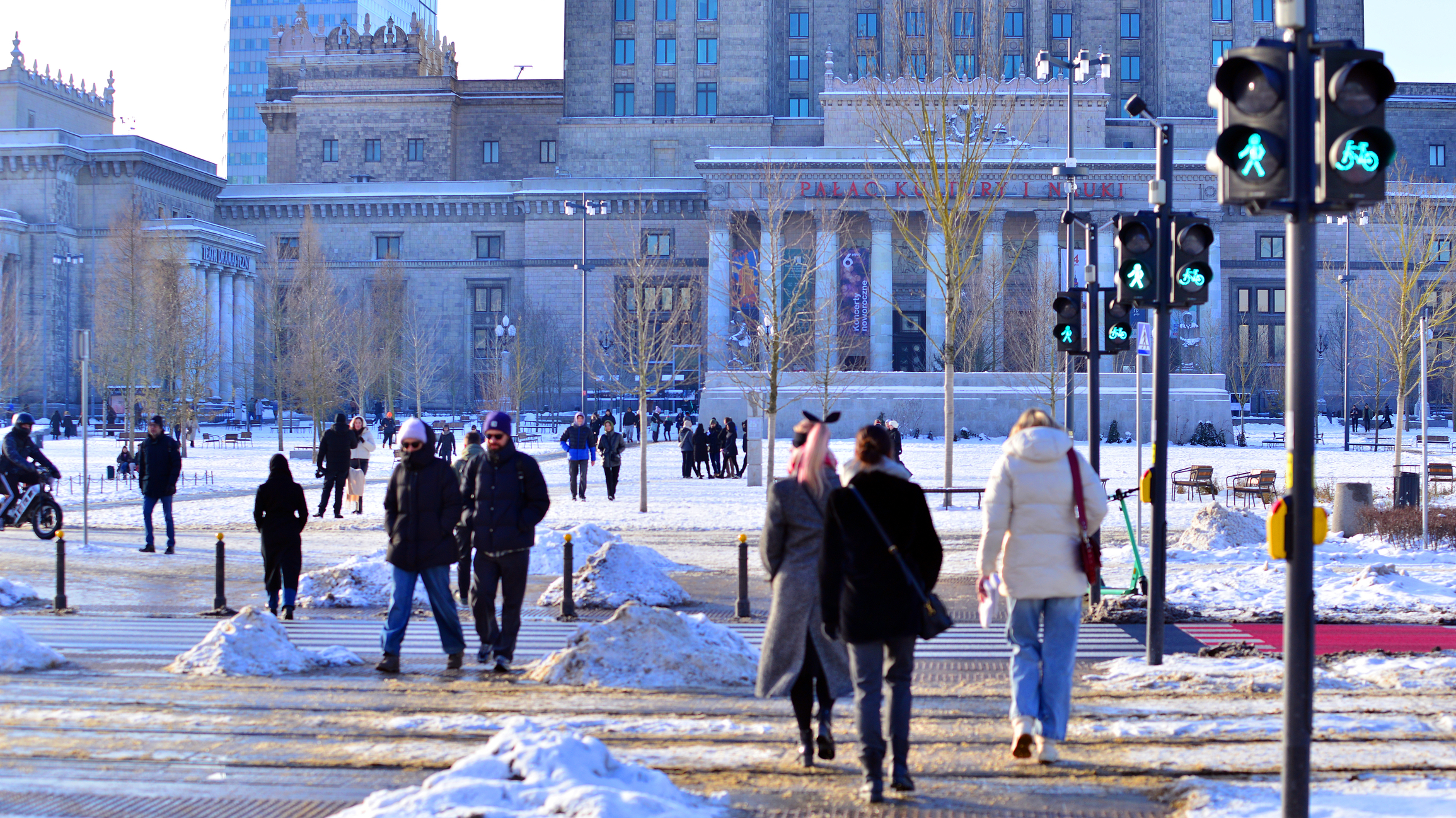 dreamstime_m_430875276